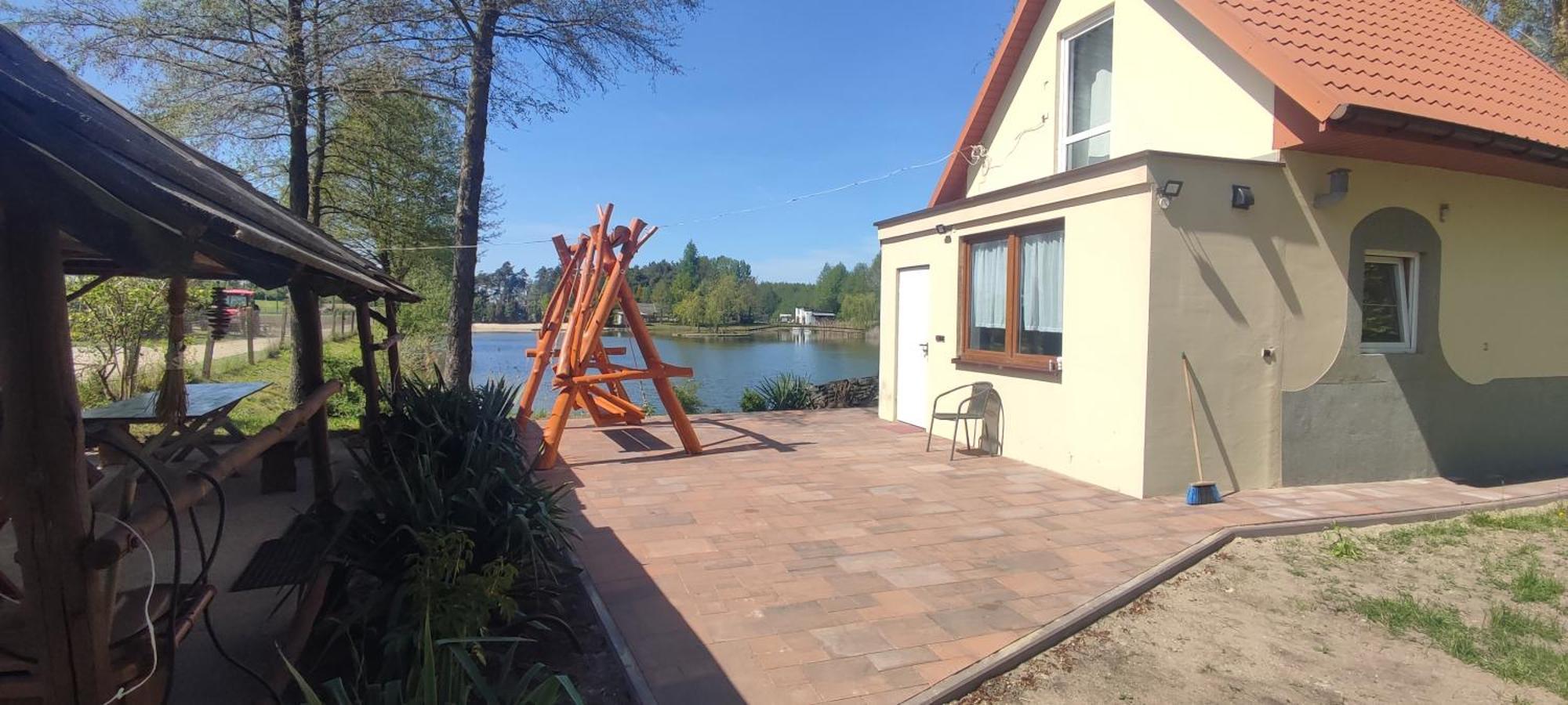 Agrowczasy Nad Stawem Villa Gartatowice Ruang foto